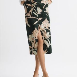 Reiss skirt brand new with tags